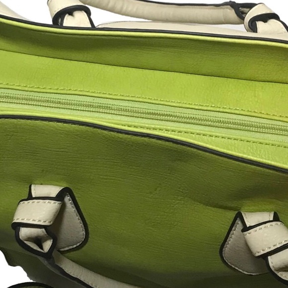 Lime Green Purse - Picture 7 of 9